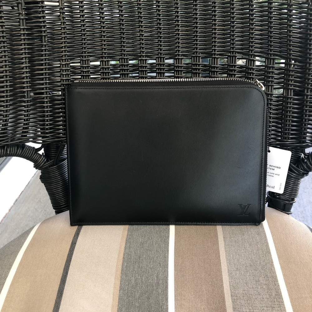 Louis Vuitton Pochette Jour